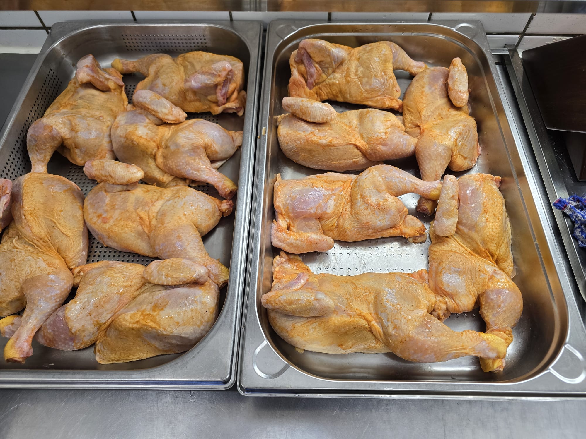 Hähnchen in der Vorbereitung